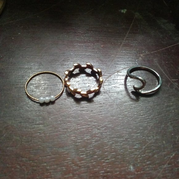 Three piece ring set - Picture 1 of 4